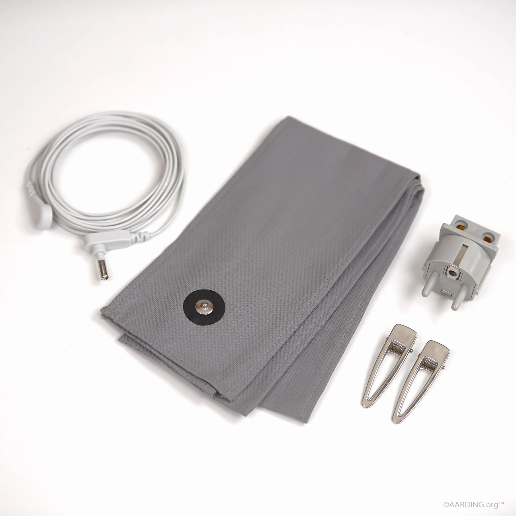 Grounding Body Wrap, 10 x 150cm (4" x 60") + cord, clips and adapter - Image 2