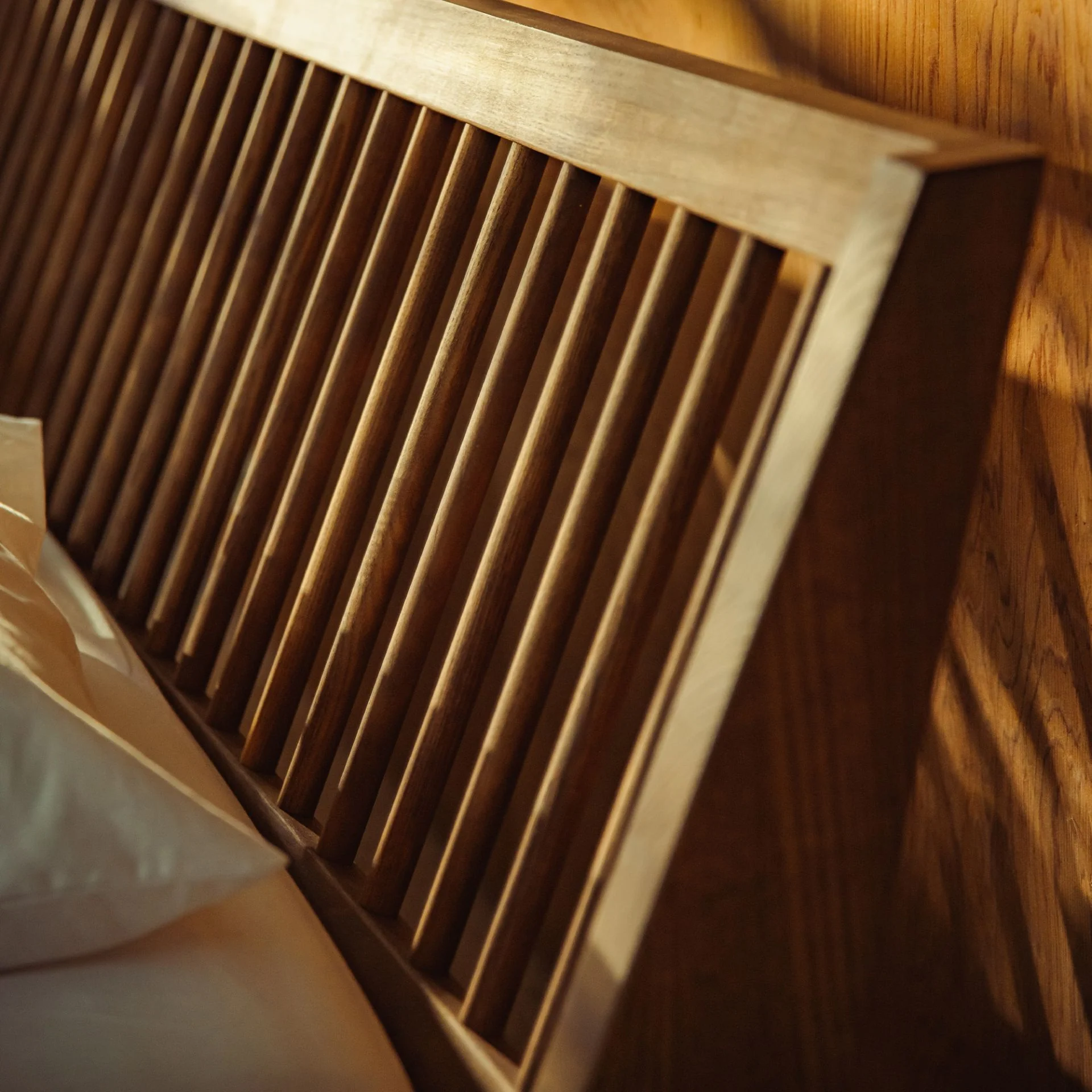 Tuur® Bedframe - Image 2